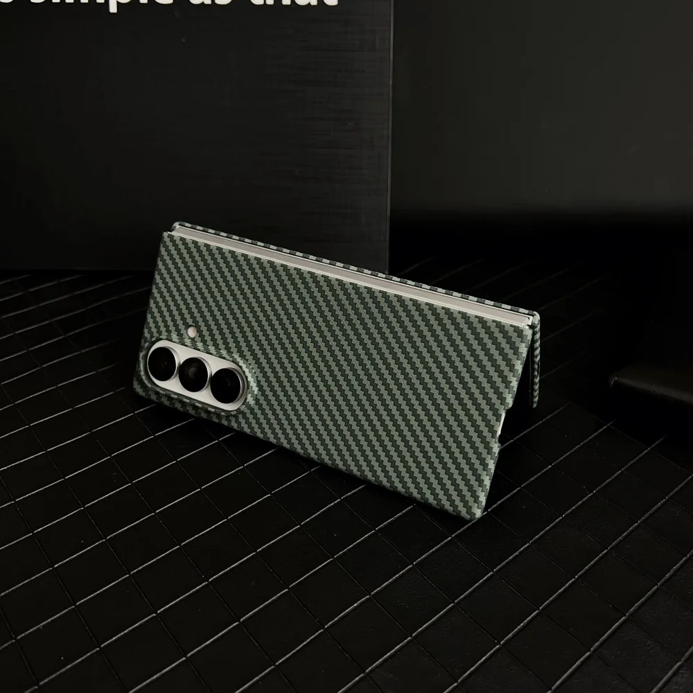 Premium Carbon Fiber MagSafe Case with Tempered Screen Protector