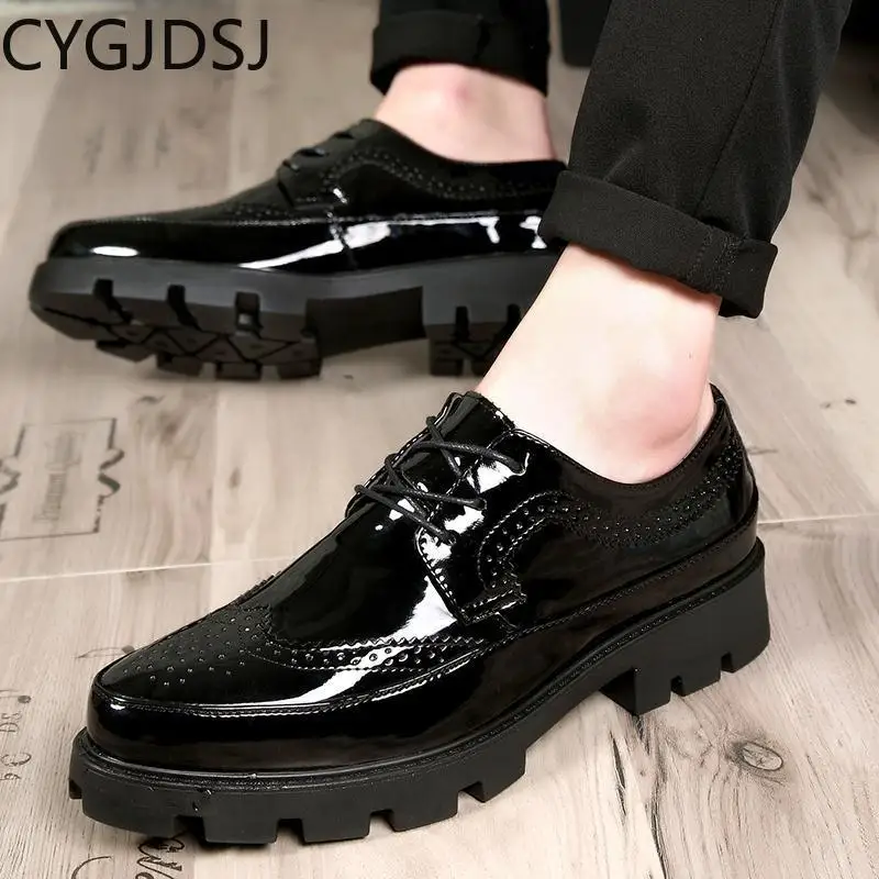

Patent Leather Shoes Office 2024 Italiano Casuales Business Suit Brogues Shoes for Men Loafers Men Slip on Shoes Men Chaussures