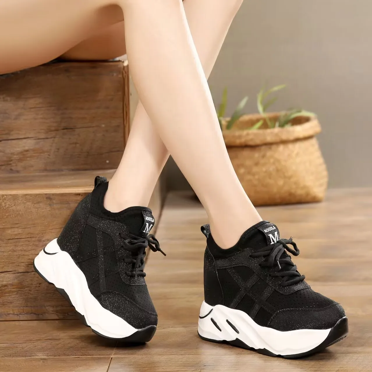Platform Womens Vulcanized Shoes Breathable Women Sneakers Lace-up Ladies Casual Shoes Classic Chunky Women Shoes Tenis De Mujer