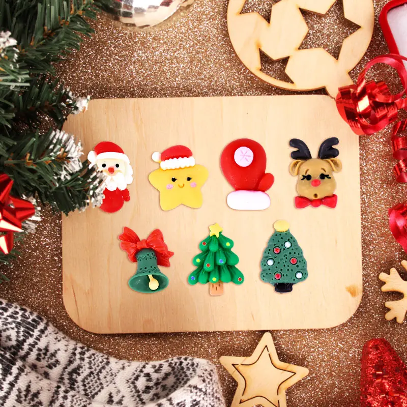 10/20/50 Stück Weihnachtsanhänger zum Basteln, Flatback, Weihnachtsmann, Weihnachtsbaum, Glocke, Hirschperlen, Miniatur-Ornamente, Mini-Weihnachtsdekoration – Detail 10
