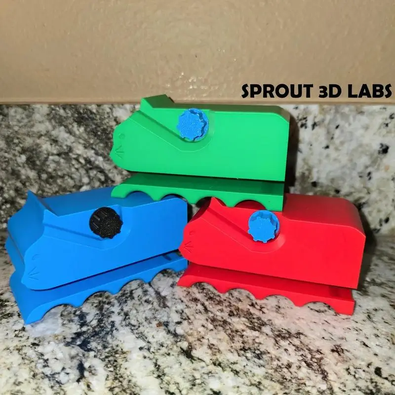 Homemade Cardboard Cutter for Cat Scratchers