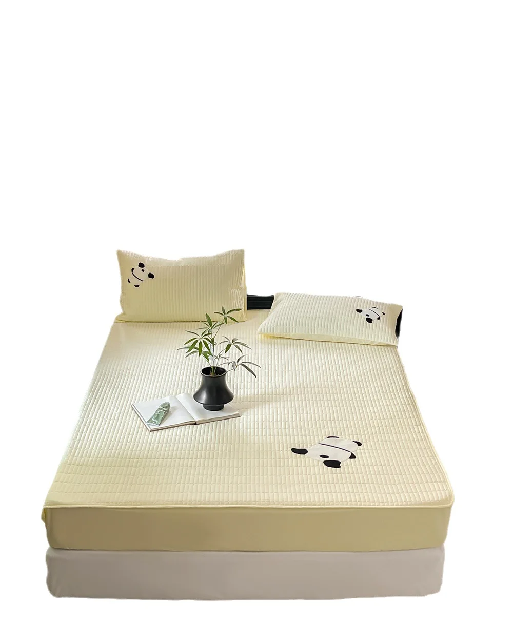 Cute climbing panda with cotton clip and elevated bed sheet mattress protective cover, all cotton dustproof bed sheet cover