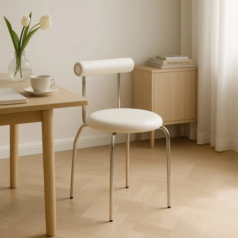 Elegant Vintage Cream Dining Chair