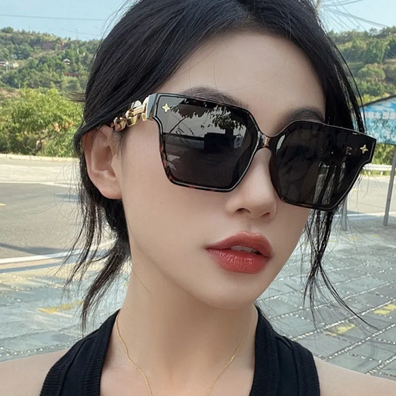 

Luxury Woman Square Sunglasses Fashion Women Rectangle Sun Glasses Vintage Brand Designer Travel Driving Glasses Shades Female