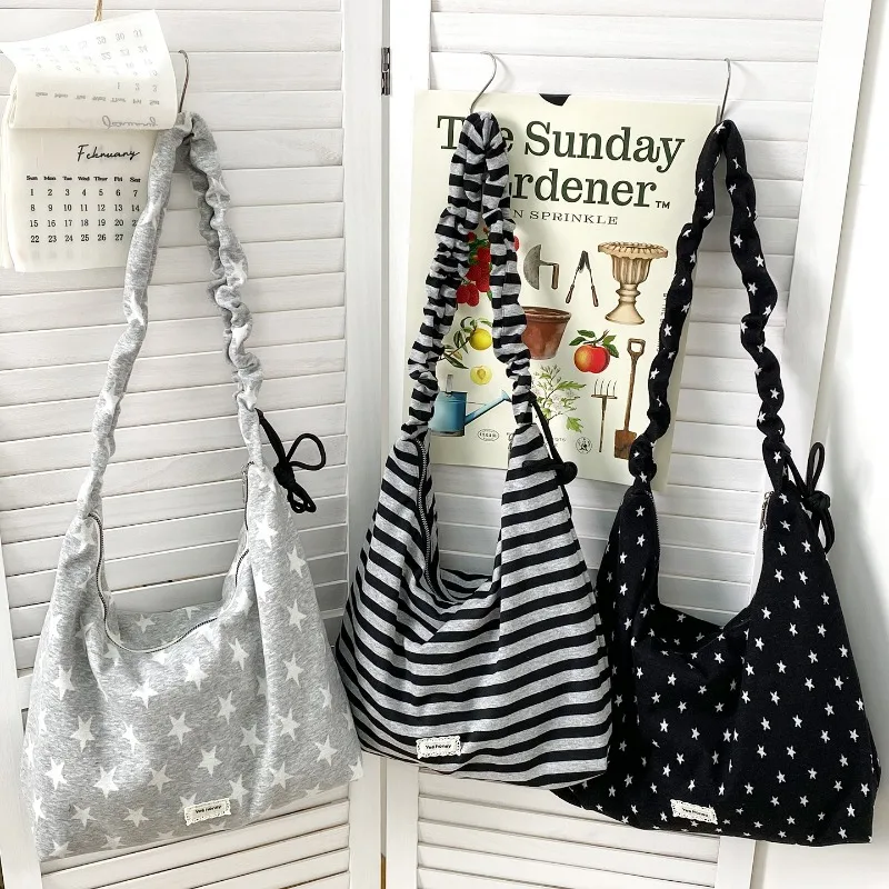 Korean Star Print Crossbody Bag Black White Large Capacity Hobo Shoulder Bag Casual Striped Versatile Handbag for Schoolgirl 1