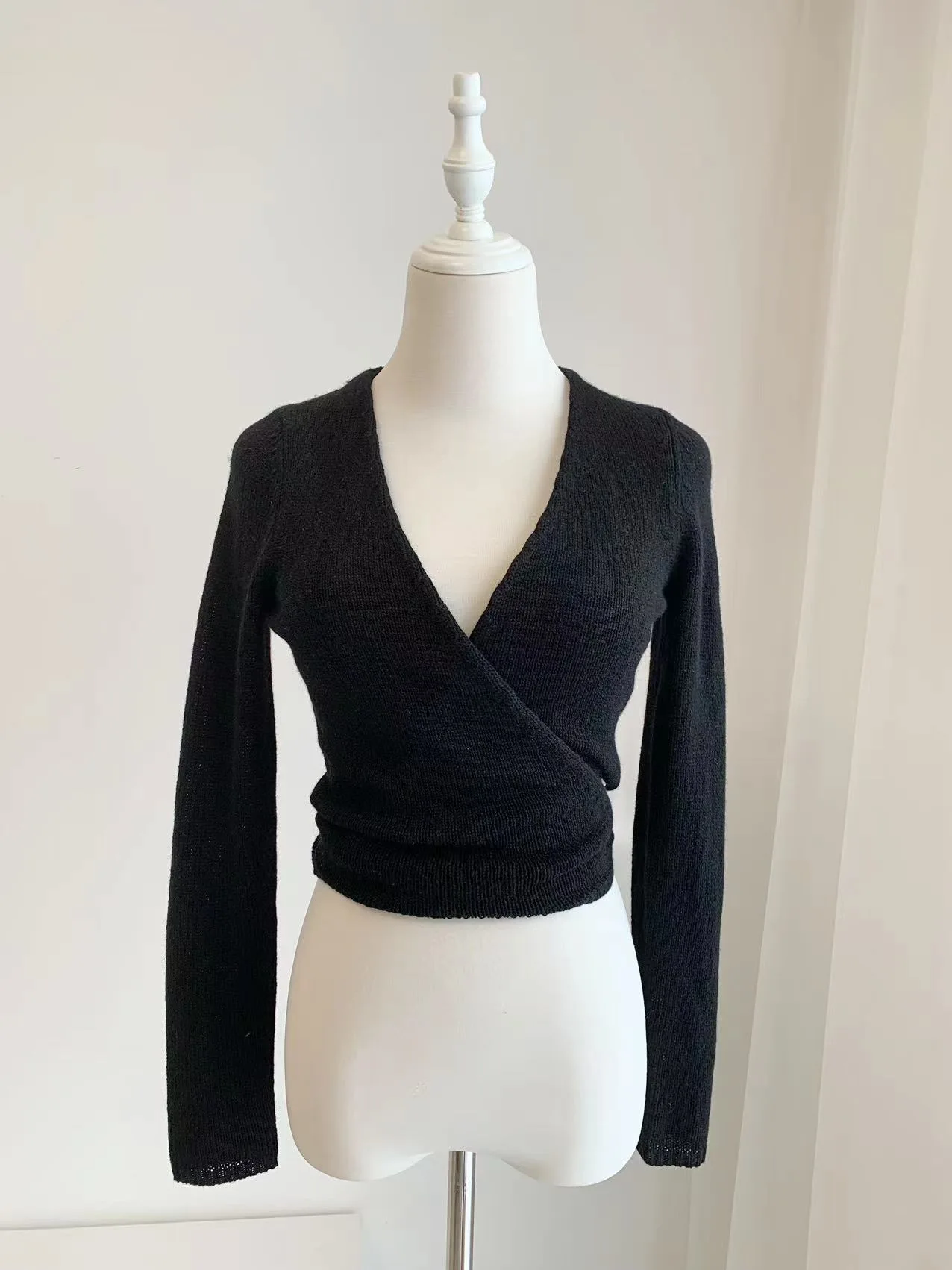 

Women's Knit Black Cardigan Tie Top