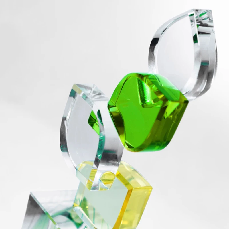 Customized Creative Green Crystal Trophy, Competition Award Annual Meeting Souvenir, Home Decor, Outstanding Staff Medal, 1Pc