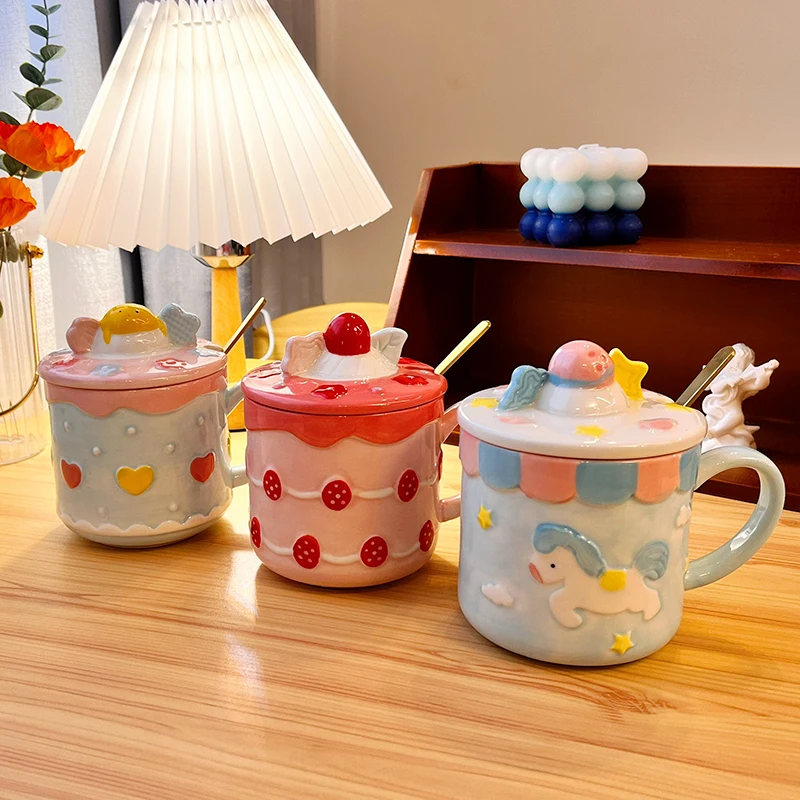 Cerc Stberry Design Water Cup High Aesthetic Value for Women Office Use Breakfast Cup Korean Sle Cartoon Anime