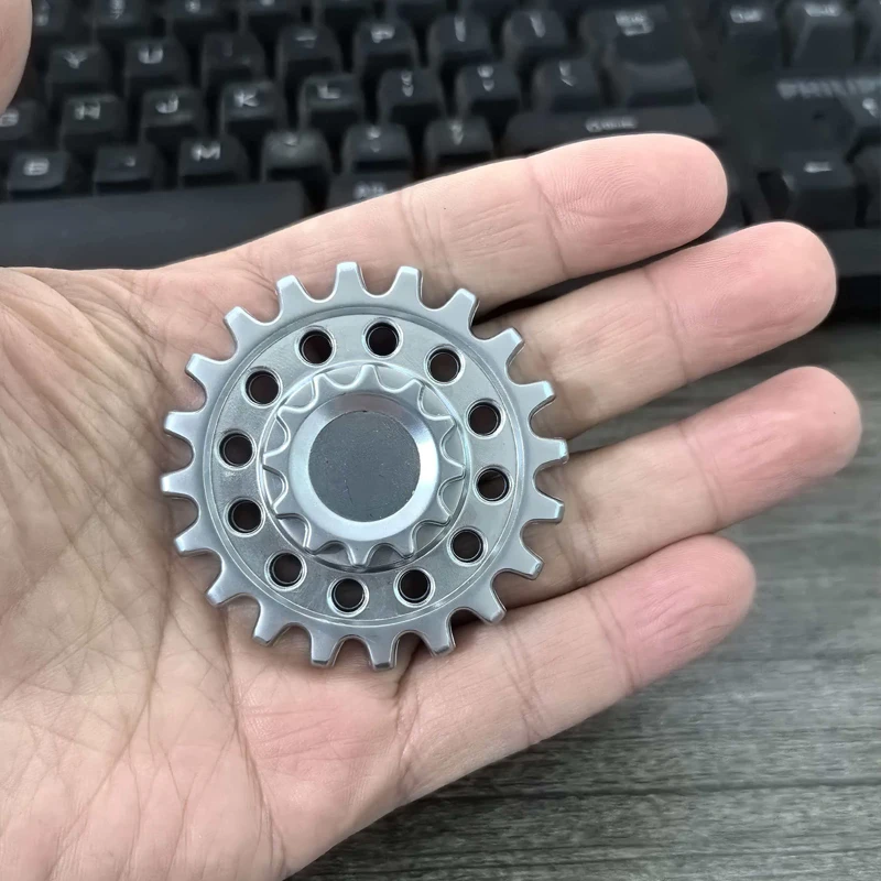 Enhanced Stress Relief Metal Fidget Spinner – Cool Gadgets & Unique Gifts