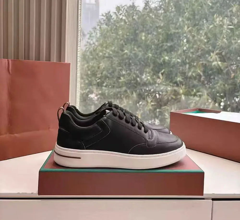 أحذية رجالية فاخرة أحذية نسائية 2026 أحدث جودة عالية أحذية جلدية مريحة وعصرية للرجال أحذية غير رسمية