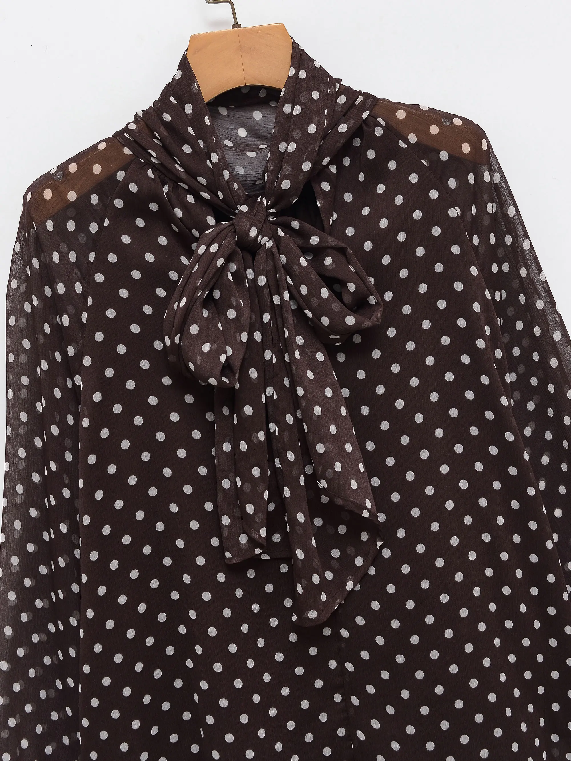 The Noir Blossom Top Sefed71edd75a40958e9bf12ab31a1de29