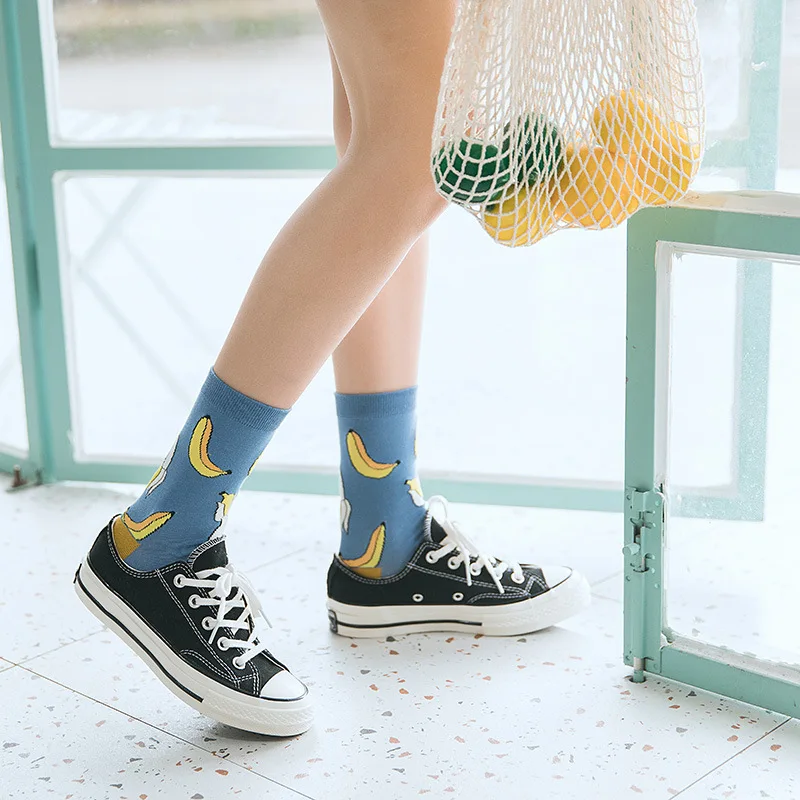 Hot Sale Colorful Women\'s Cotton Crew Socks Funny Banana peach watermelon fruit Pattern Creative Ladies Novelty Sock For Gifts