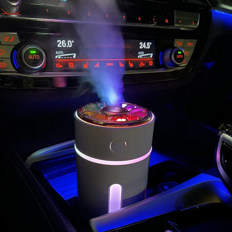 Wireless Car Humidifer with Rotatable top cover 360ml Rechargeable/USB Car Air Humidifer Air Freshener with Colorful Night Light