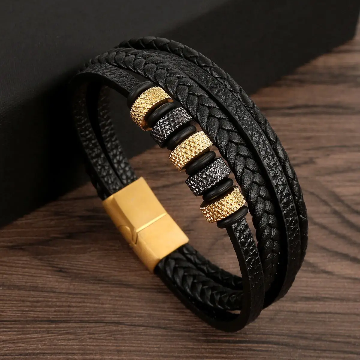 S-leather-gold-black