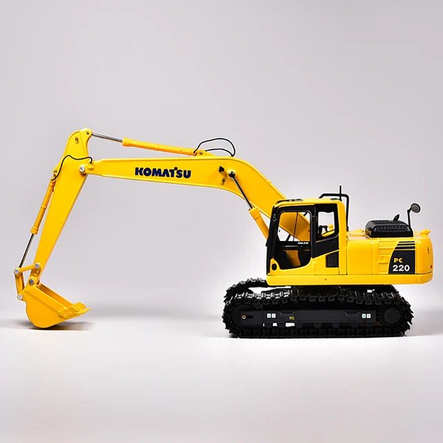 新品✦KOMATSU コマツ PC200-8 ダイキャストメタル 1:50 レア
