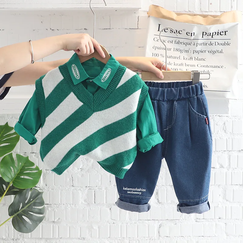 

Осенний костюм с длинным рукавом и надписью для малышей, свитер и жилет в полоску для мальчиков 0-5 лет, комплект из трех предметов, простая повседневная спортивная одежда