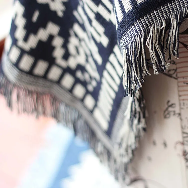 Double-sided Blankets Bohemian Geometric Pattern Thread Blanket Sofa/Bed/Plane Decorative Throws Knit Blanket With Tassel