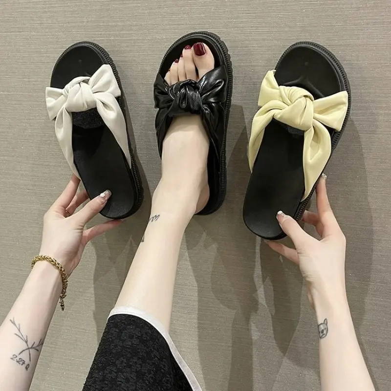 

Low Shoes Rome Hoof Heels Basic Fabric PVC PU Shoes Low PU Rome Hoof Heels Fabric Basic Summer Fashion Casual beach slipper New