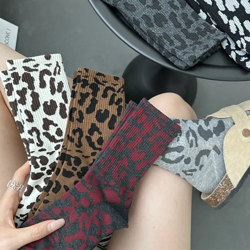 Chaussettes En Coton Imprimé Léopard Pour Femmes Et Filles, Chaussettes Chaudes, Confortables Et Respirantes, Polyvalentes Au Quotidien, Tube, Accessoires De Mode, Hiver