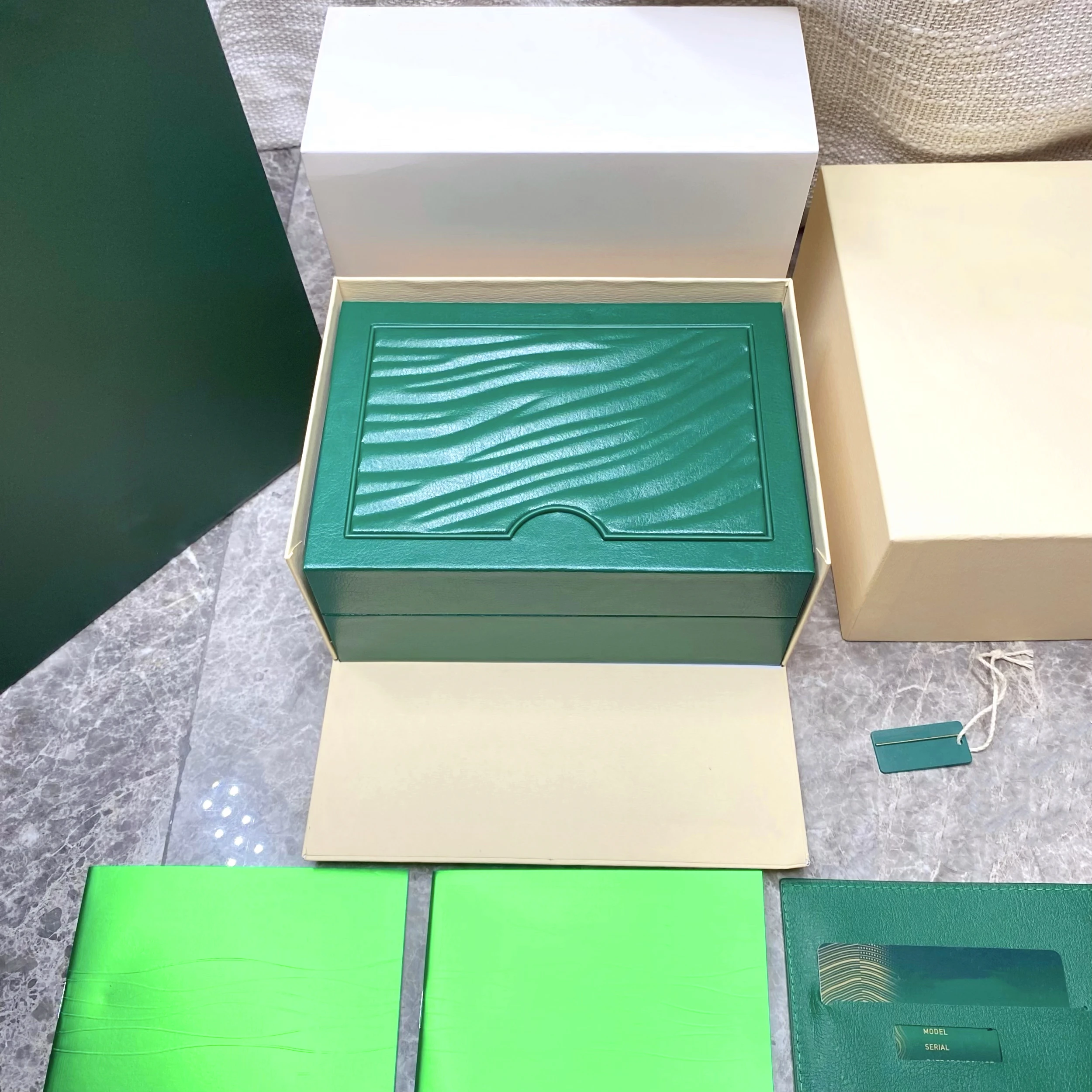 High Quality Luxury Green Watch Box Watch Accessories Watch Display Case Automatic Can Customized Top Super Watches Factory_voghion.com