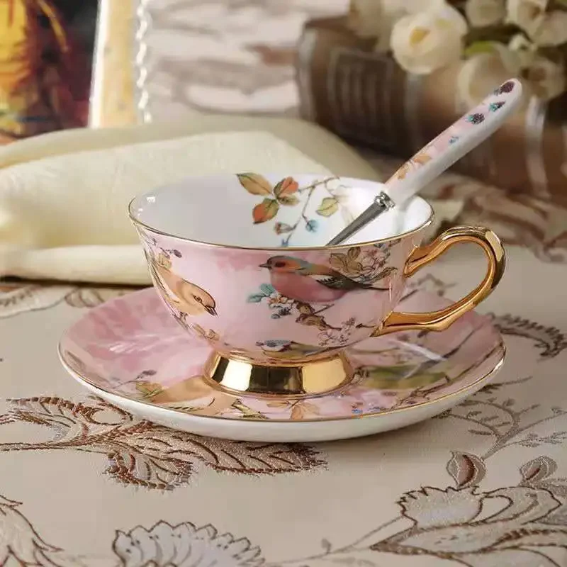 きなこページ♡ 3点セット 三島手 お皿 5枚セット Bone china Coffee Cup Set Pink Bird Porcelain Tea Cup Set