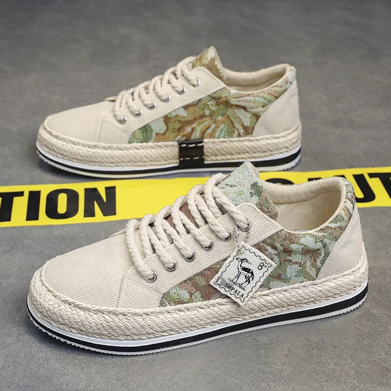 

Canvas shoes men's spring and summer new trend Korean casual cloth shoes men's models breathable plate shoes