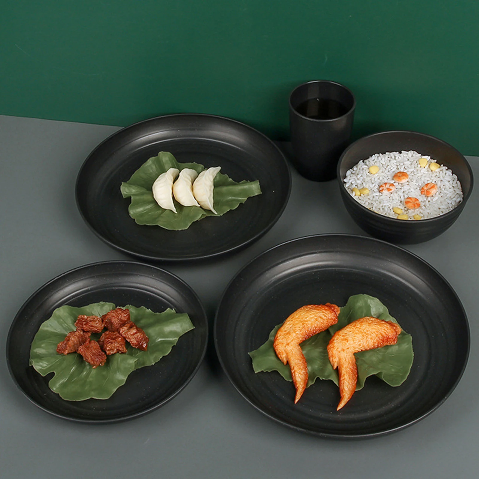 32 piece set of tableware, dishes, and plates for household use, including soup bowls, water cups, and plates, as well as gift