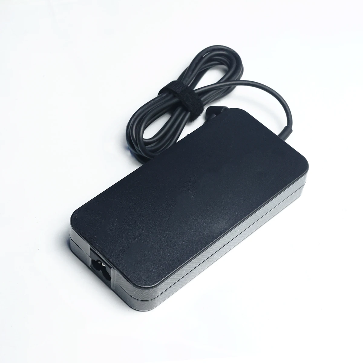 CA, ADP-150CH B, 20V, 7.5A, 150W, 4.5x3.0mm,