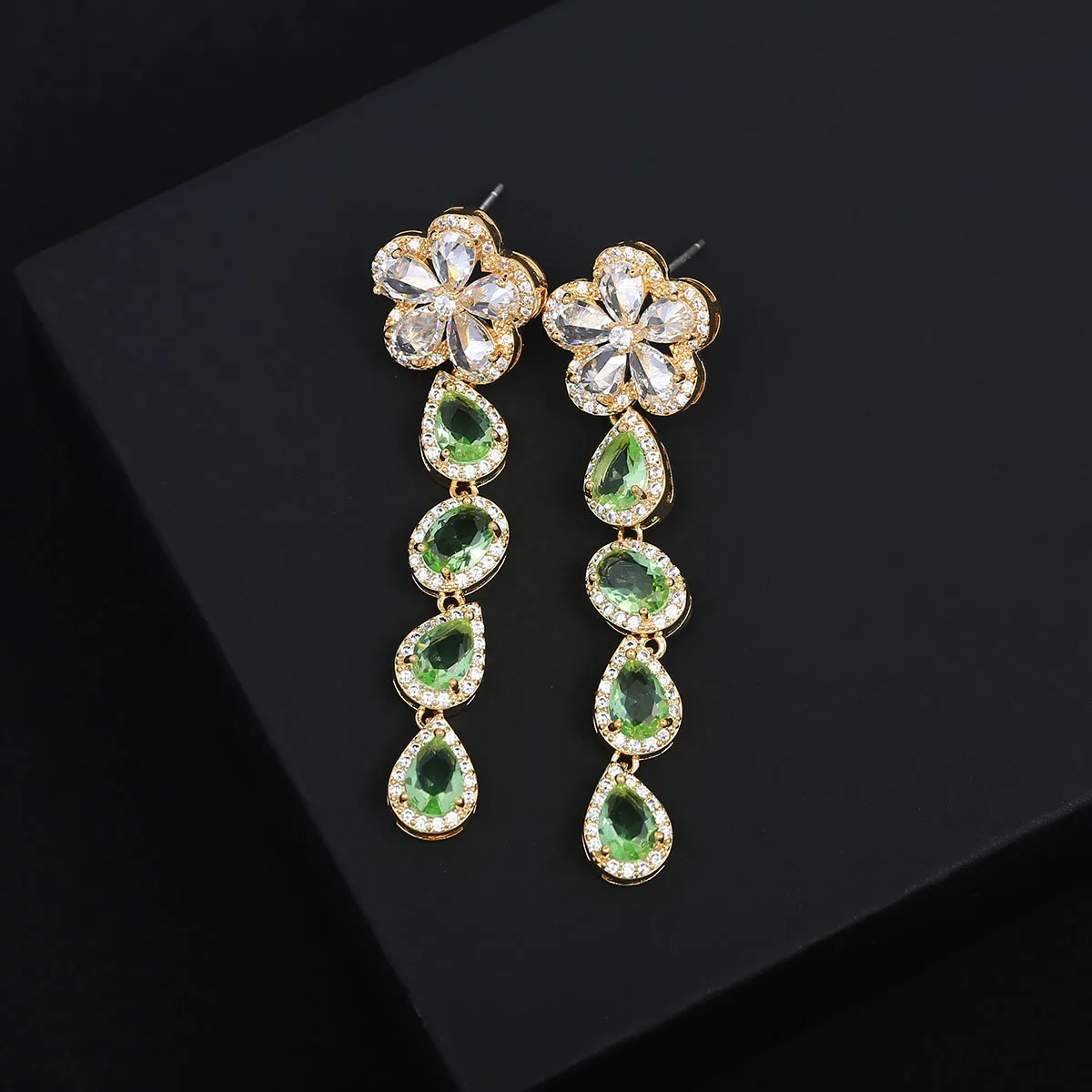 2023 New Luxury Cubic Zirconia Flower Drop Earrings for Women Waterdrop Crystal Wedding Party Banquet Korea Fashion Jewelry Gift