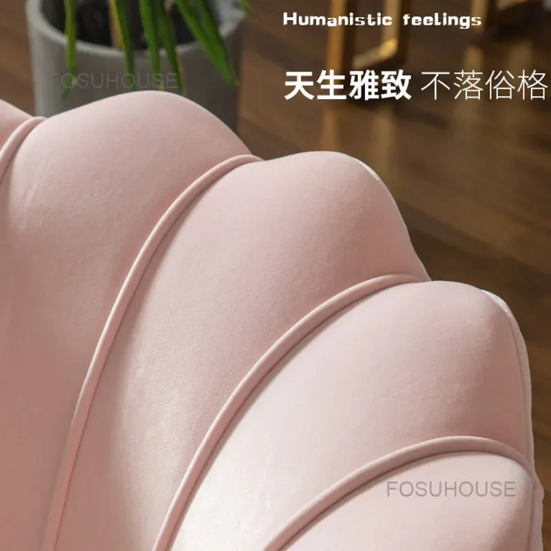 Slide image d7f786607be64e8a90191057b1da433d