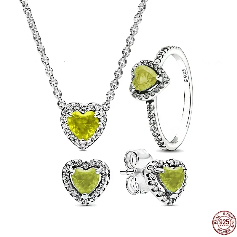 

Комплект из колье и сердца, из серебра 925 пробы