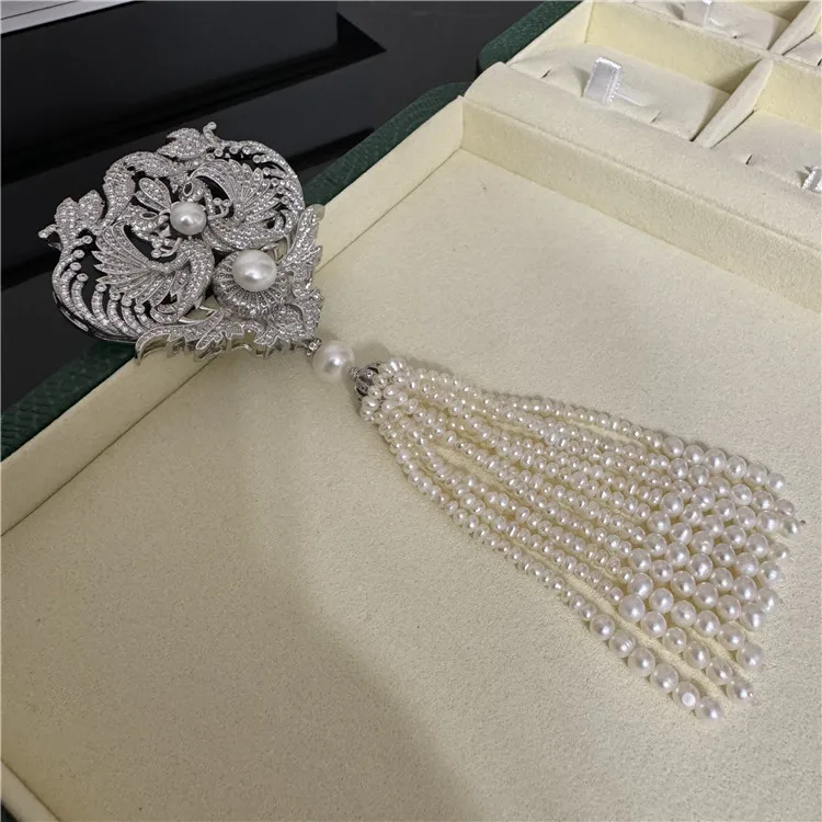 Natural Fresh Water Tear Drop Pearl Tassels Brooch