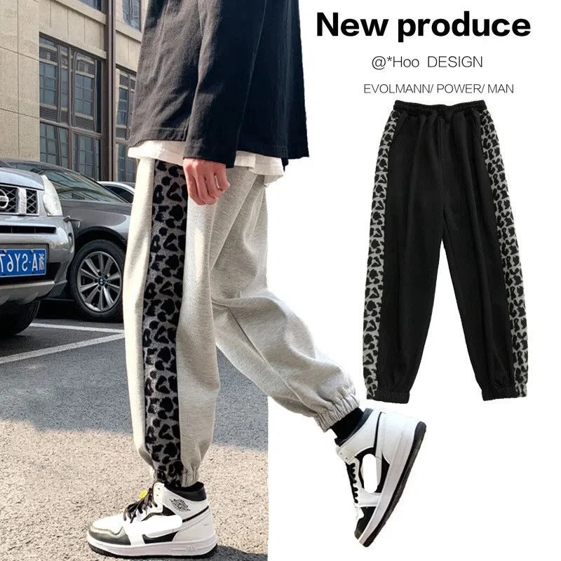 

Casual men's winter corduroy trousers Yuanju fleece warm leggings for students Korean version loose and versatile trousers