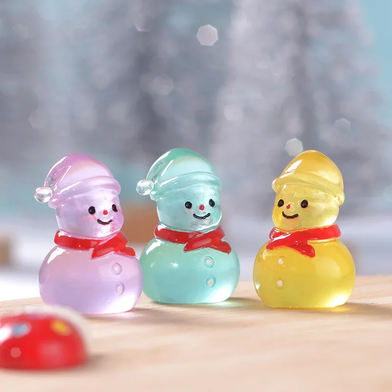 Amosfun 10pcs Mini Accessories Room Decor for Bedroom Lovely Miniature  Snowman Tabletop Mini Figure Garden Snowman Charms Mini Figurine Xmas  Miniature