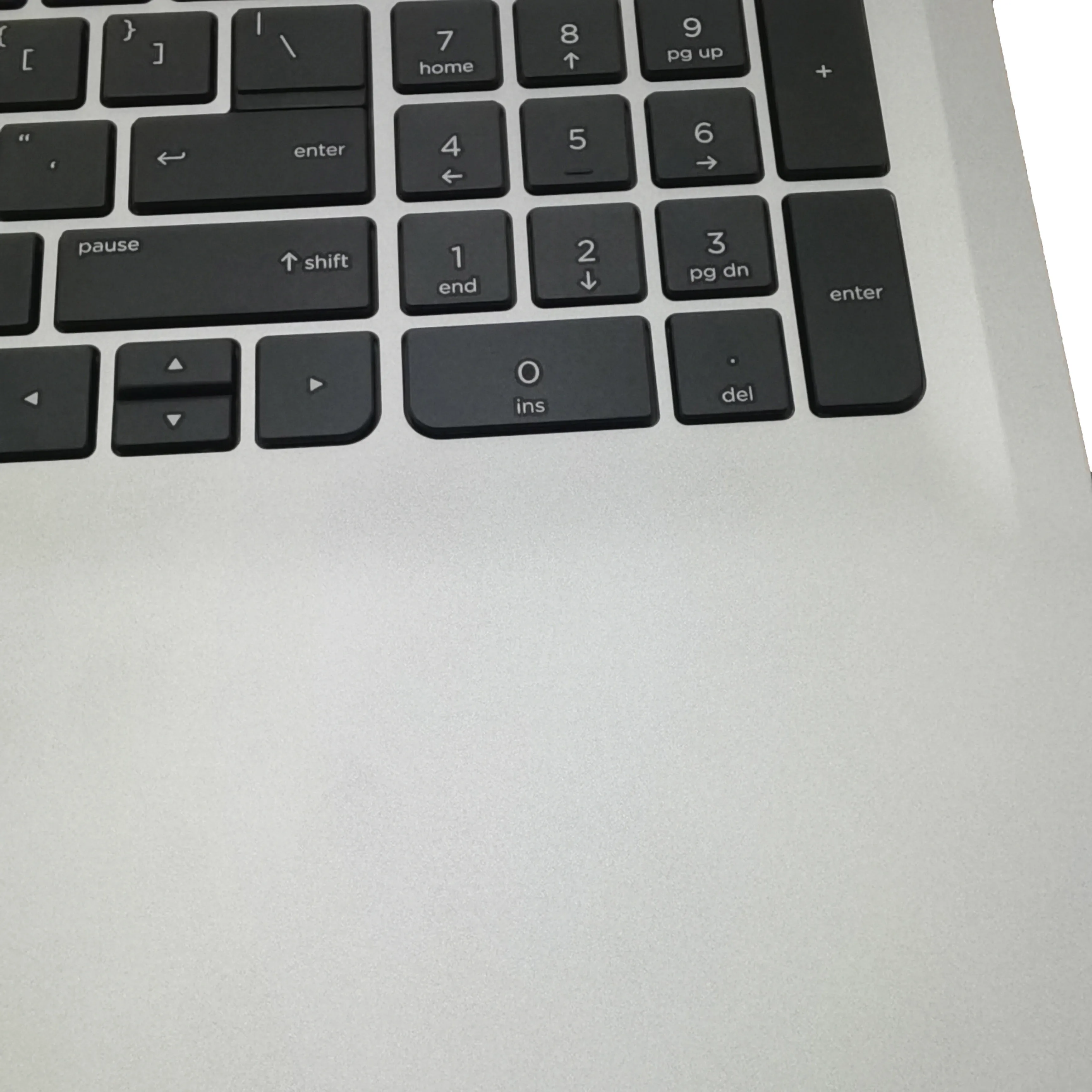 Рисунок 3 - Новая клавиатура US для ноутбука