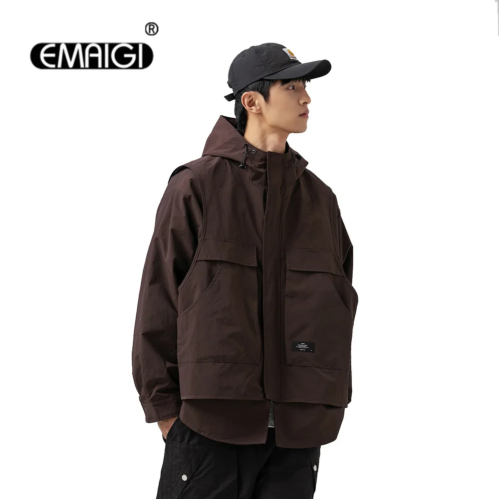 

Men Japanese Streetwear Outdoor Windproof Multi Pocket Hooded Cargo Jacket Splice Vest Fashion Windbreaker Coat Outerwear