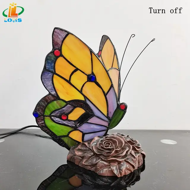 고풍스러운 티파니 스타일의 야간 조명