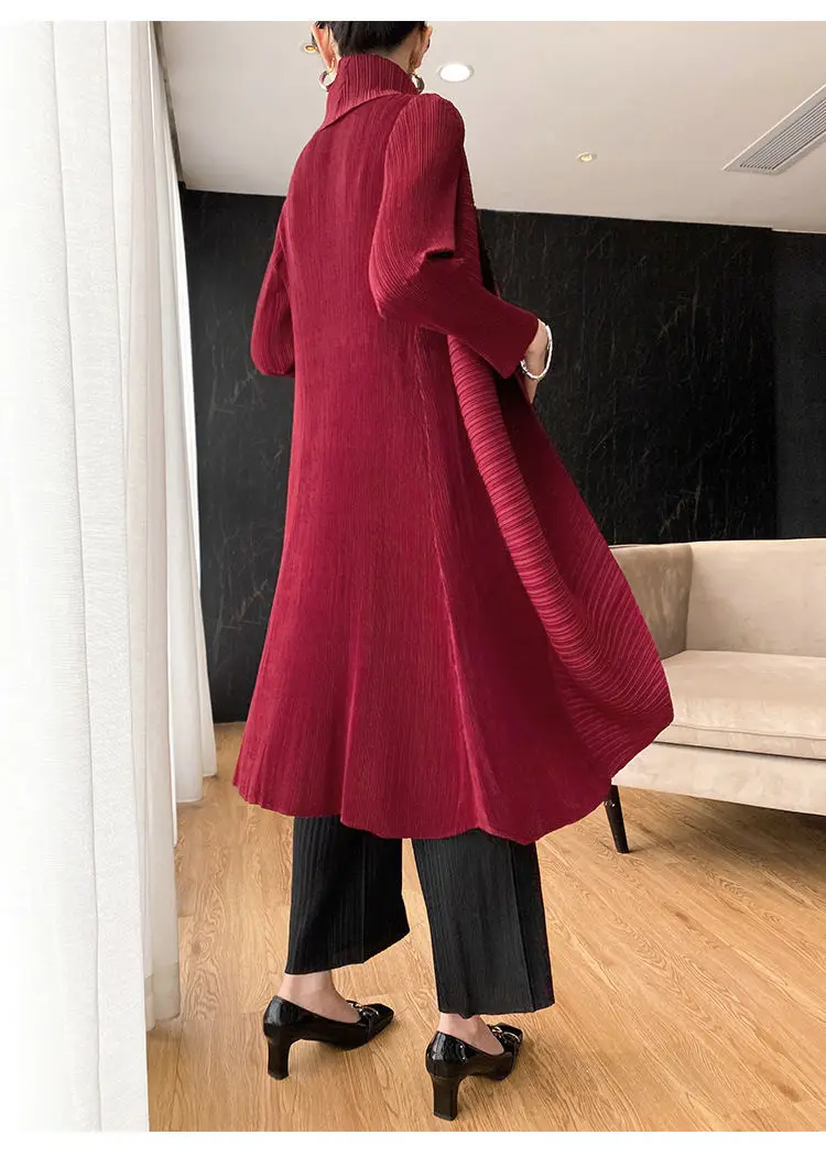 Luxury Pleated Coat New Turn Down Collar Long Sleeve Mid-length Trench Coat Oversized Windbreaker Cardigan High-end Chic Jackets