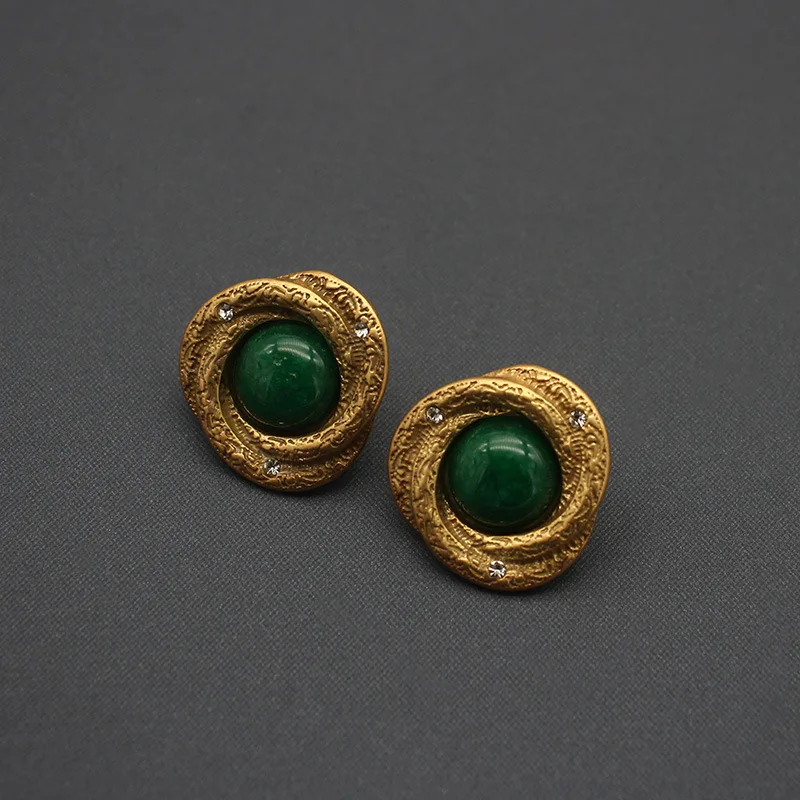 European and American fashion medieval palace style natural stone earrings