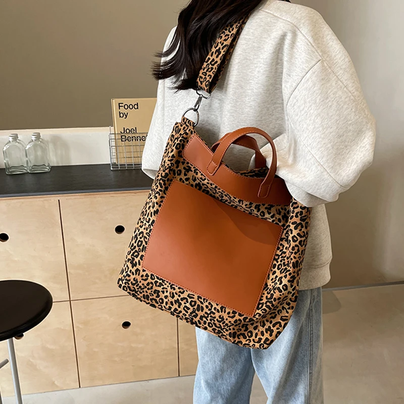 

2024 Trendy New Ladies Large-capacity Shoulder Bag,Women's Color-blocked Leopard Print Tote Bag,Casual Commuting School Handbag