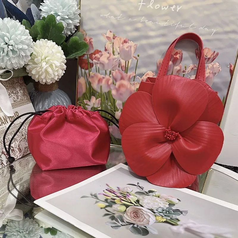 New creative flower handbag woman bag French petal girl shoulder slung chain bags