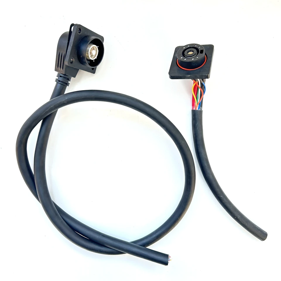 Sf0150dd8518941af80bc9d8501d22