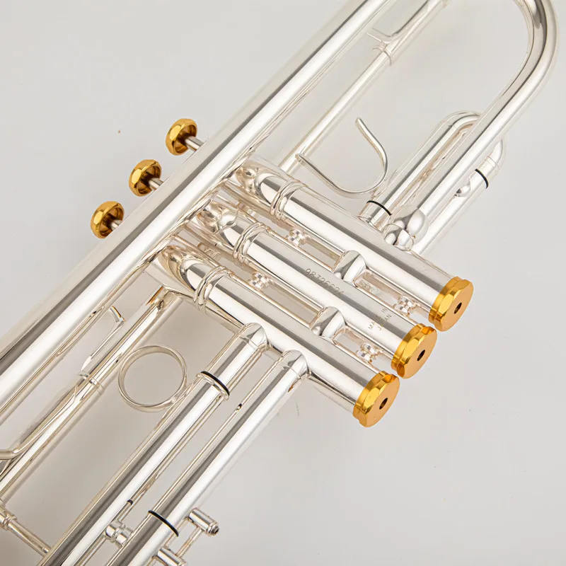 Made in Japan 8335 Bb B Flat Brass Silver Plated Trumpet