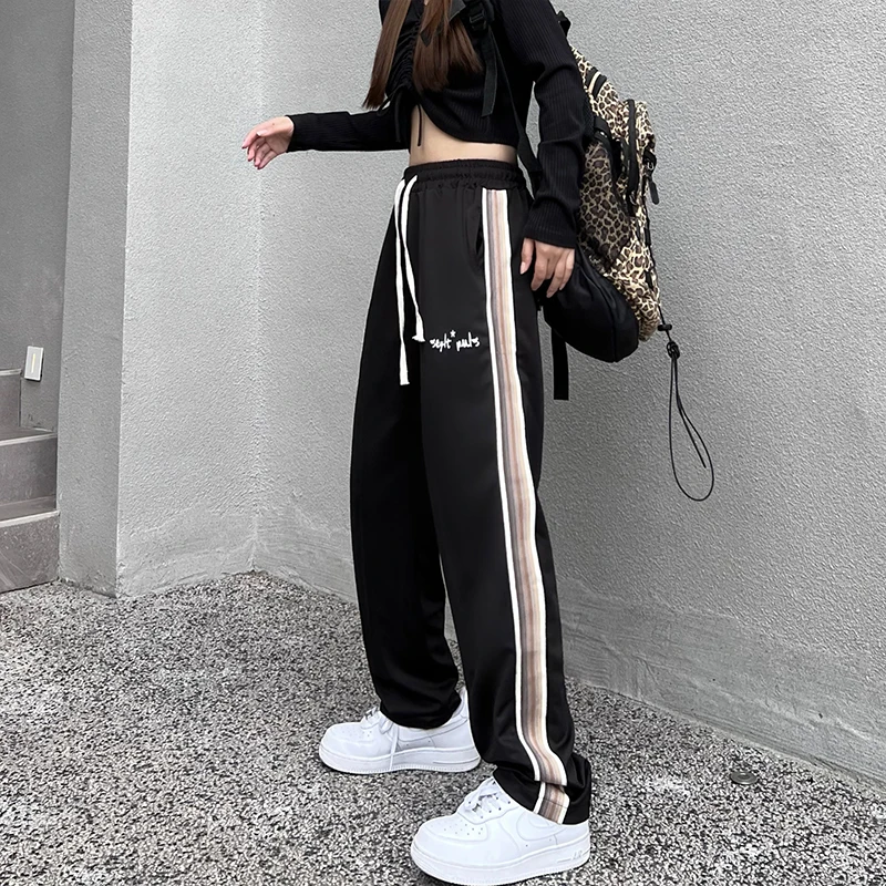 ladies cropped trousers 2022 Spring and Autumn new black loose embroidery letters casual pants straight pants INS tide pants cargo capris