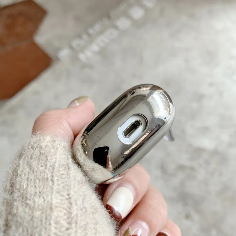 Silver Electroplate Earphone Case with Keychain and Protective TPU Cover