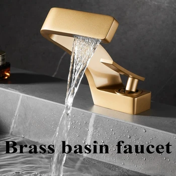 ติดตั้งก๊อกน้ําอ่างล้างหน้าบนดาดฟ้าห้องน้ํา ก๊อกน้ําหลุมเดียว ก๊อกผสมร้อนและเย็น 1