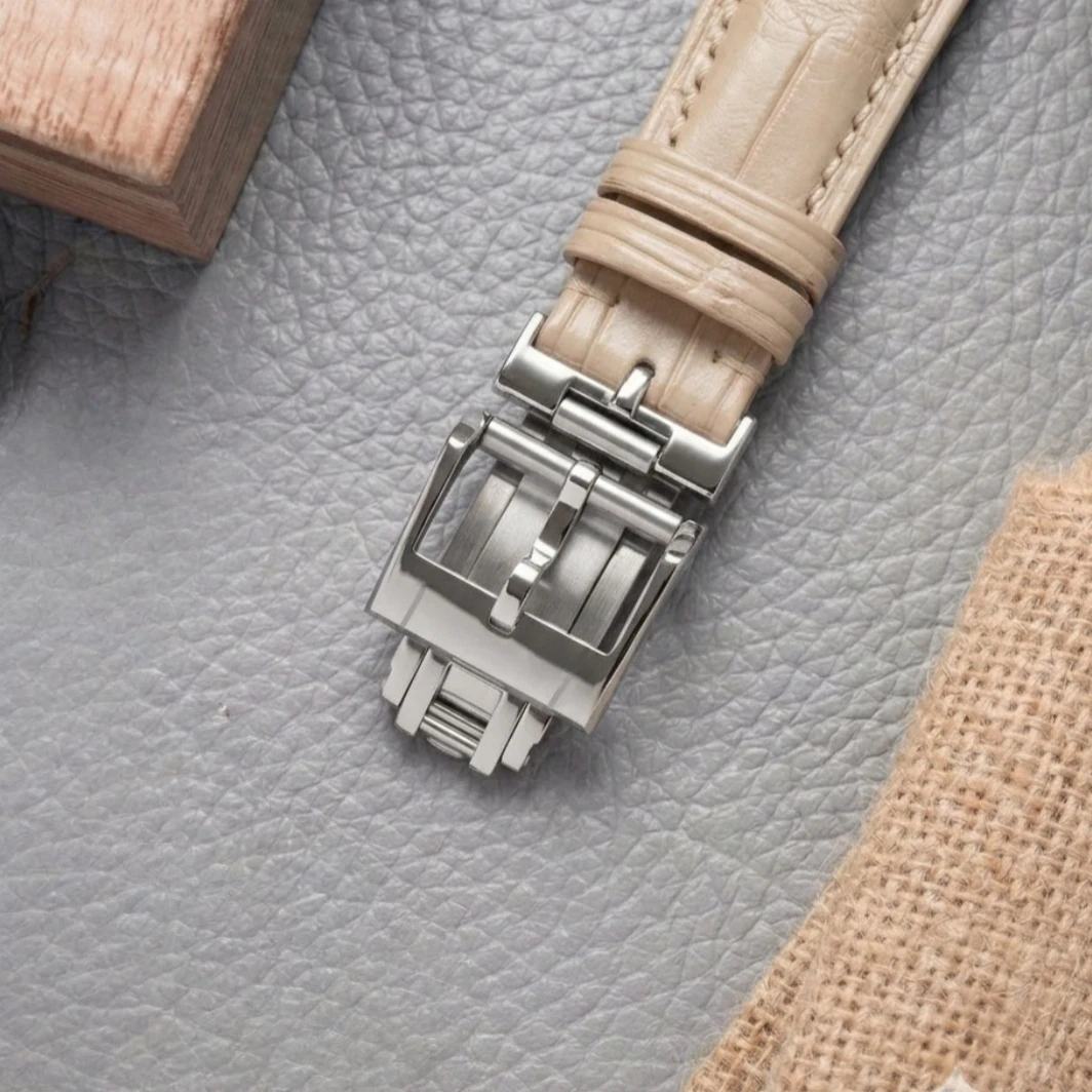 Premium 316L Stainless Steel Deployant Watch Buckle - Fine Quality Clasp for Traditional Watch Straps