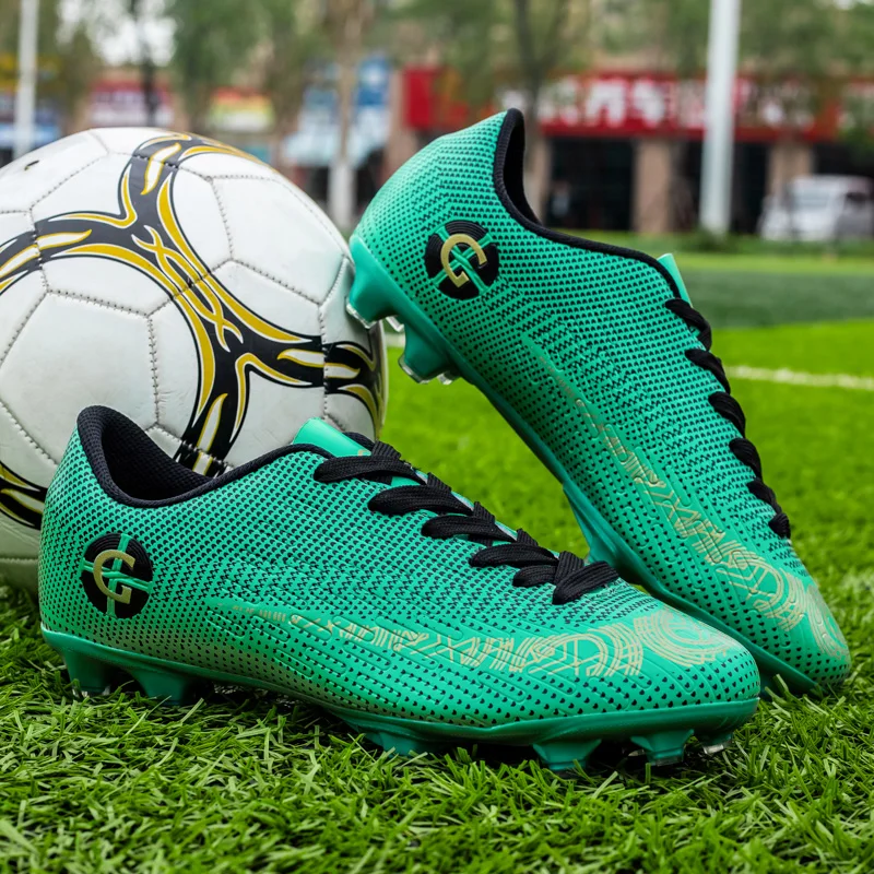 Football Boots Men Kids Adults TF/FG Ultralight Playing Field Train Soccer Shoes Low-cut Cleats Male Size 35-45