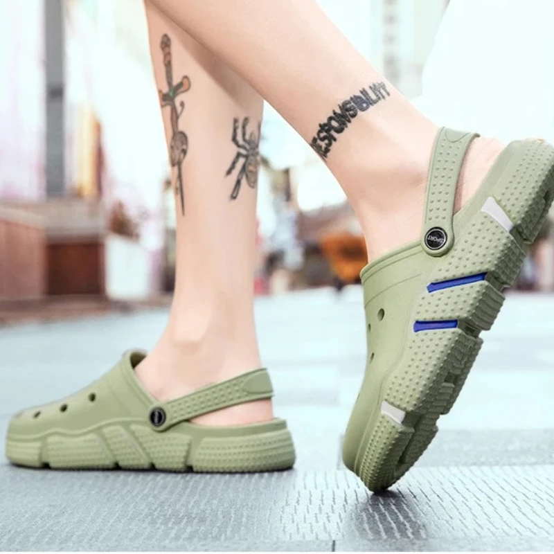 Large Size Slides Men's Trendy Garden Shoes Eva Soft Sole Hollow Baotou Flip-flops Sandals for Men's Leisure Beach Slippers