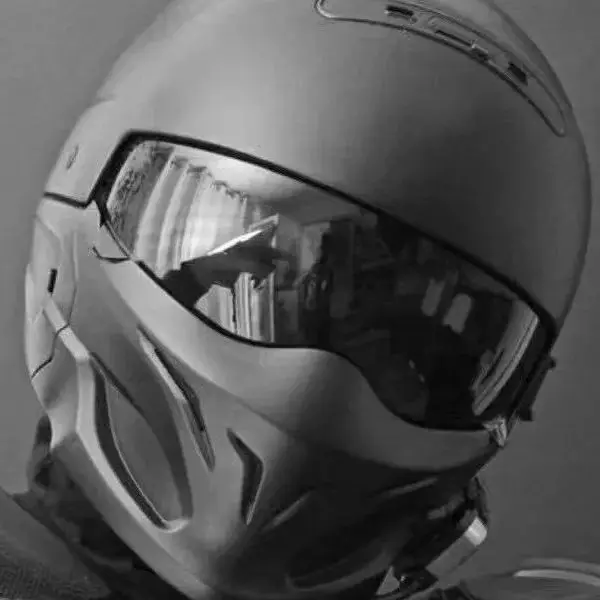 Retro Helmet Center Store
